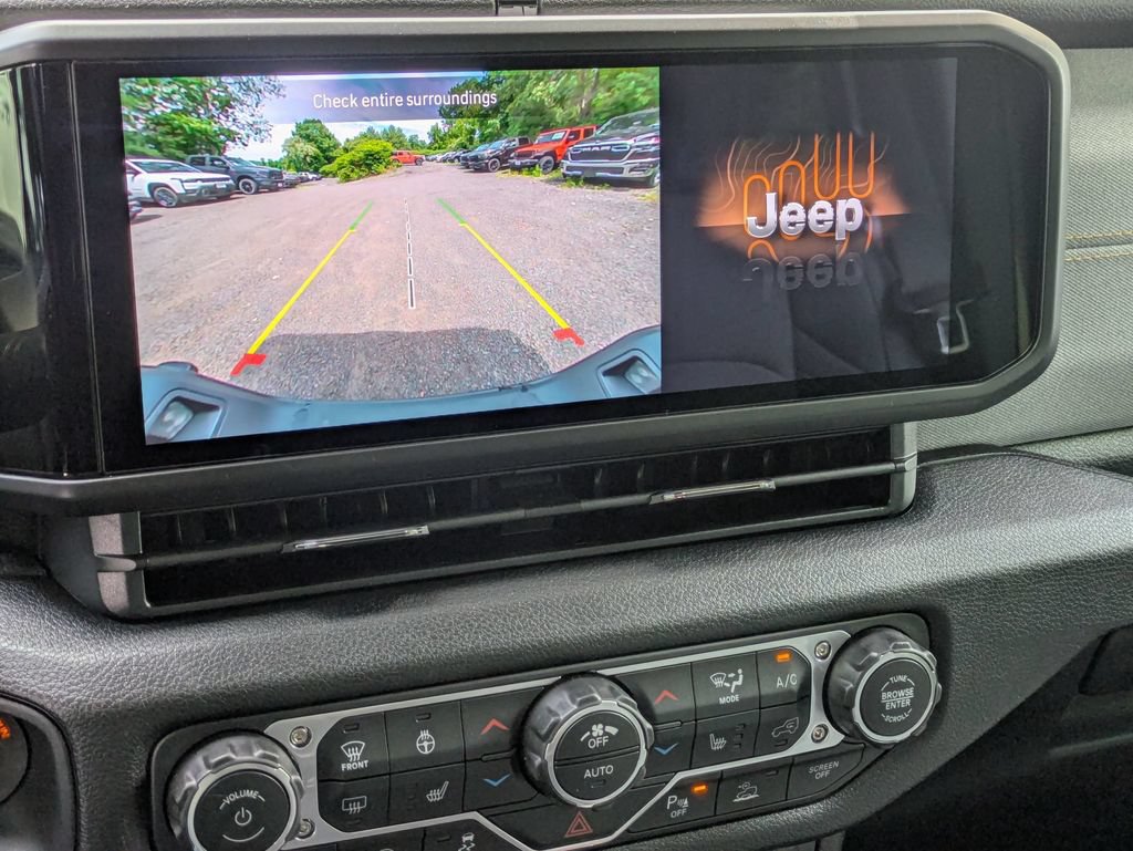 New 2026 Jeep Gladiator Sport AWD/4WD image 19