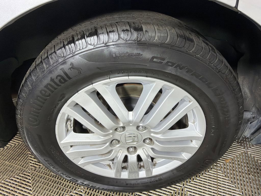 Used 2015 Honda Crosstour EX-L image 18