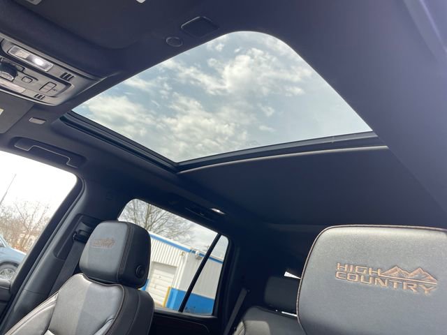 Used 2024 Chevrolet Tahoe High Country image 16