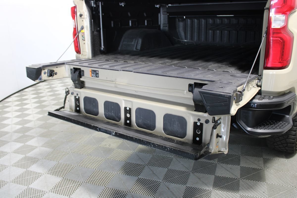Used 2023 Chevrolet Silverado 1500 ZR2 w/ Technology Package AWD/4WD image 61