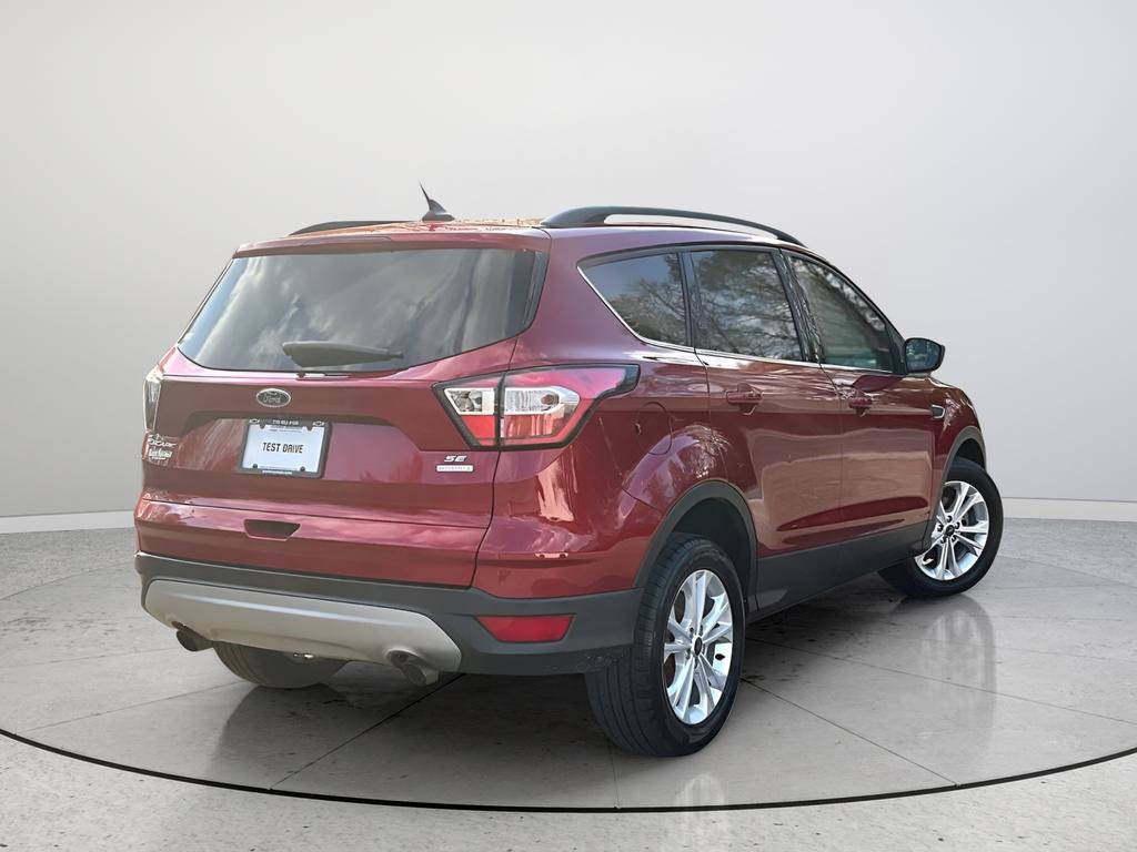 Used 2018 Ford Escape SE w/ SE Sync 3 Package image 7