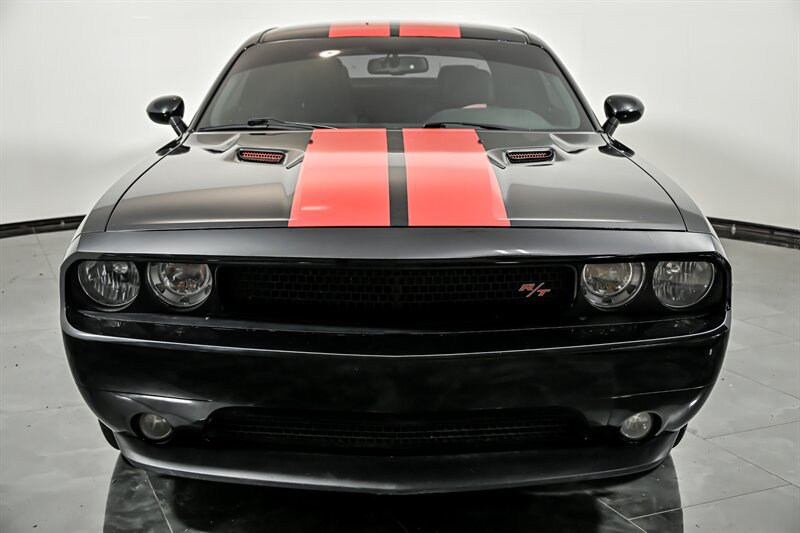 Used 2013 Dodge Challenger R/T Plus RWD image 4