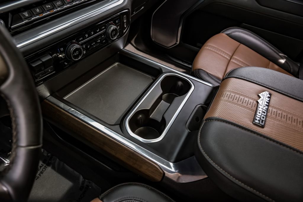 Used 2024 Chevrolet Silverado 2500 High Country w/ High Country Premium Package image 30