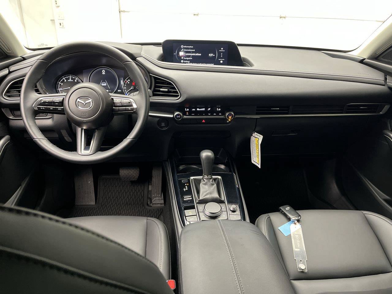 Certified 2025 MAZDA CX-30 AWD 2.5 S w/ Select Sport Pkg image 4
