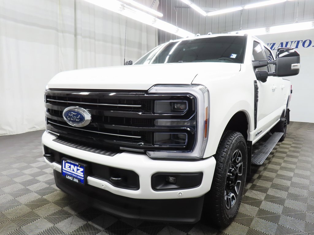 Used 2025 Ford F250 Platinum image 6