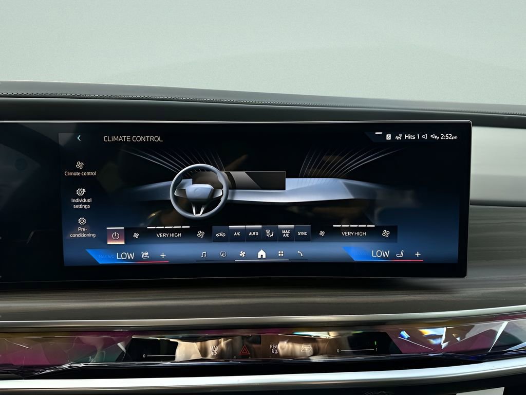 New 2026 BMW 740i w/ Premium Package image 23