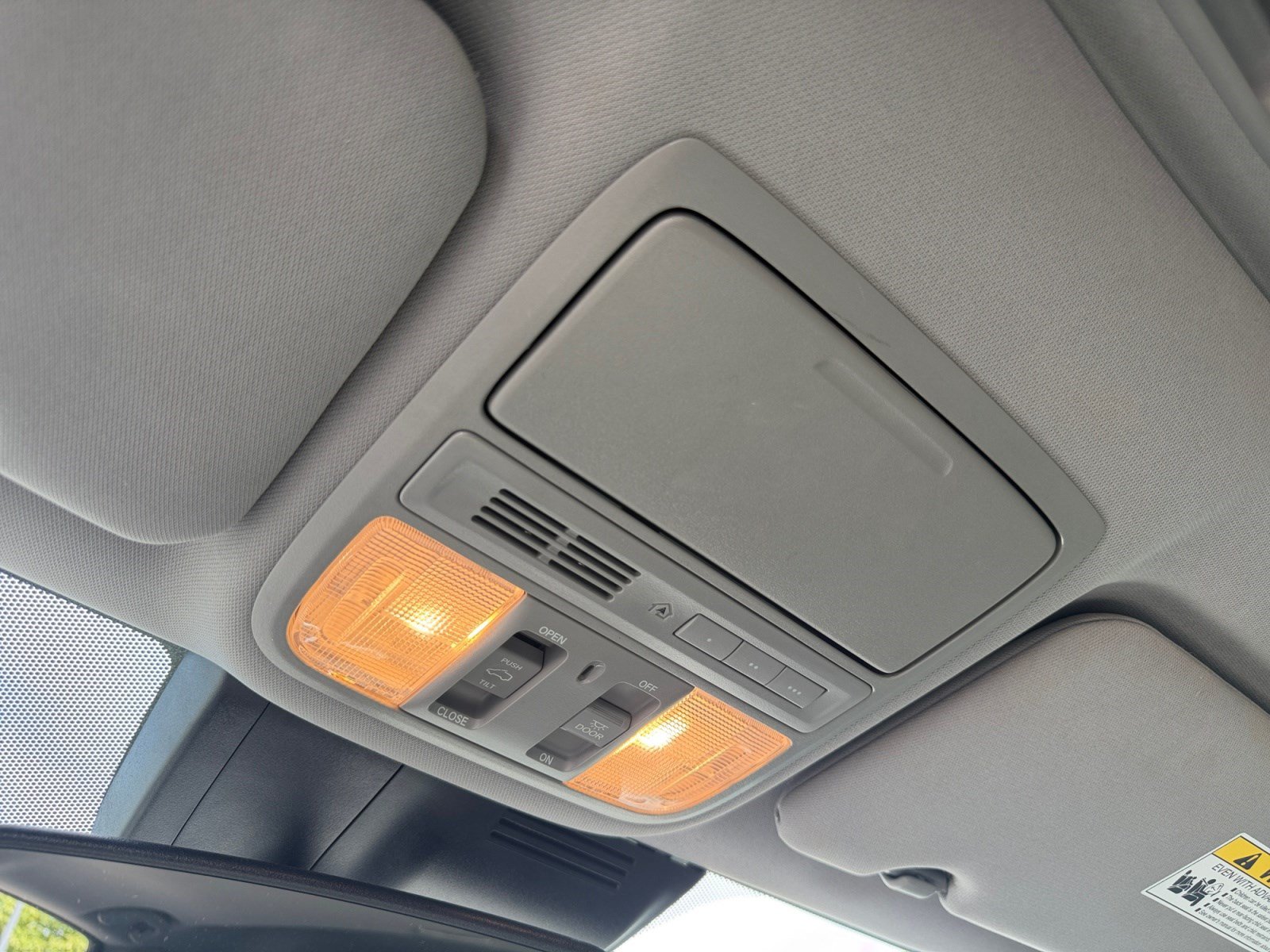 Used 2020 Honda CR-V Touring image 29