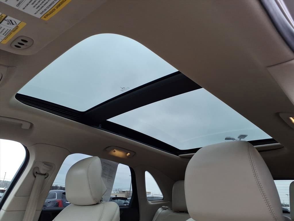 Used 2018 Lincoln MKC Reserve w/ Lincoln MKC Climate Package image 8