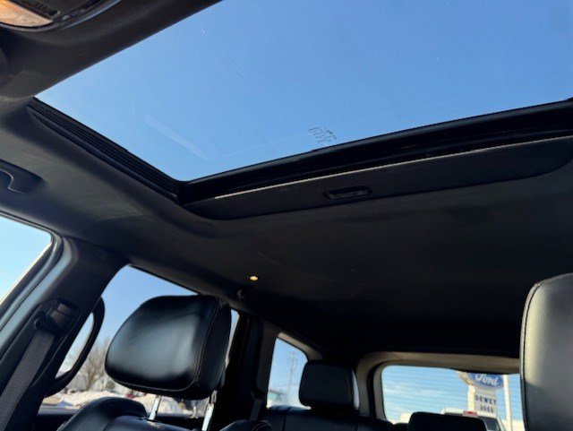 Used 2021 Jeep Grand Cherokee Limited AWD/4WD image 19