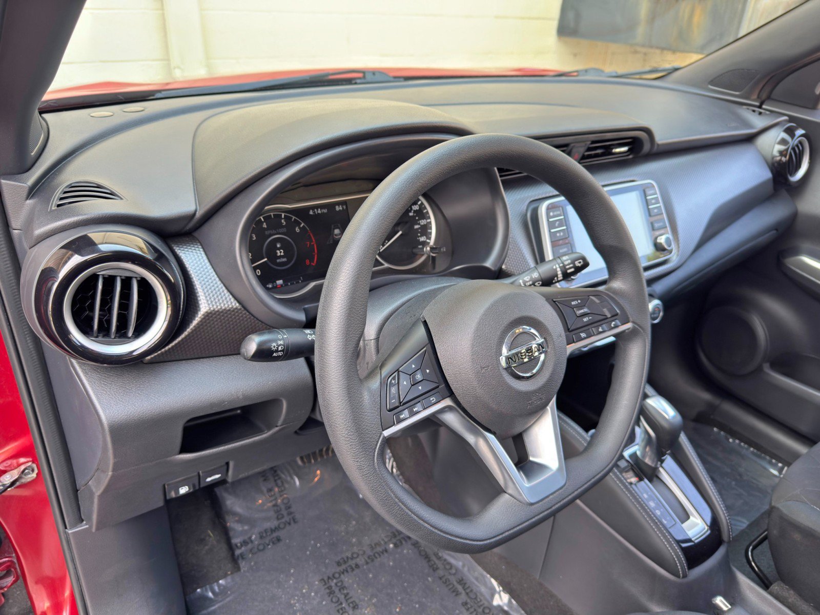 Used 2020 Nissan Kicks SV FWD image 12