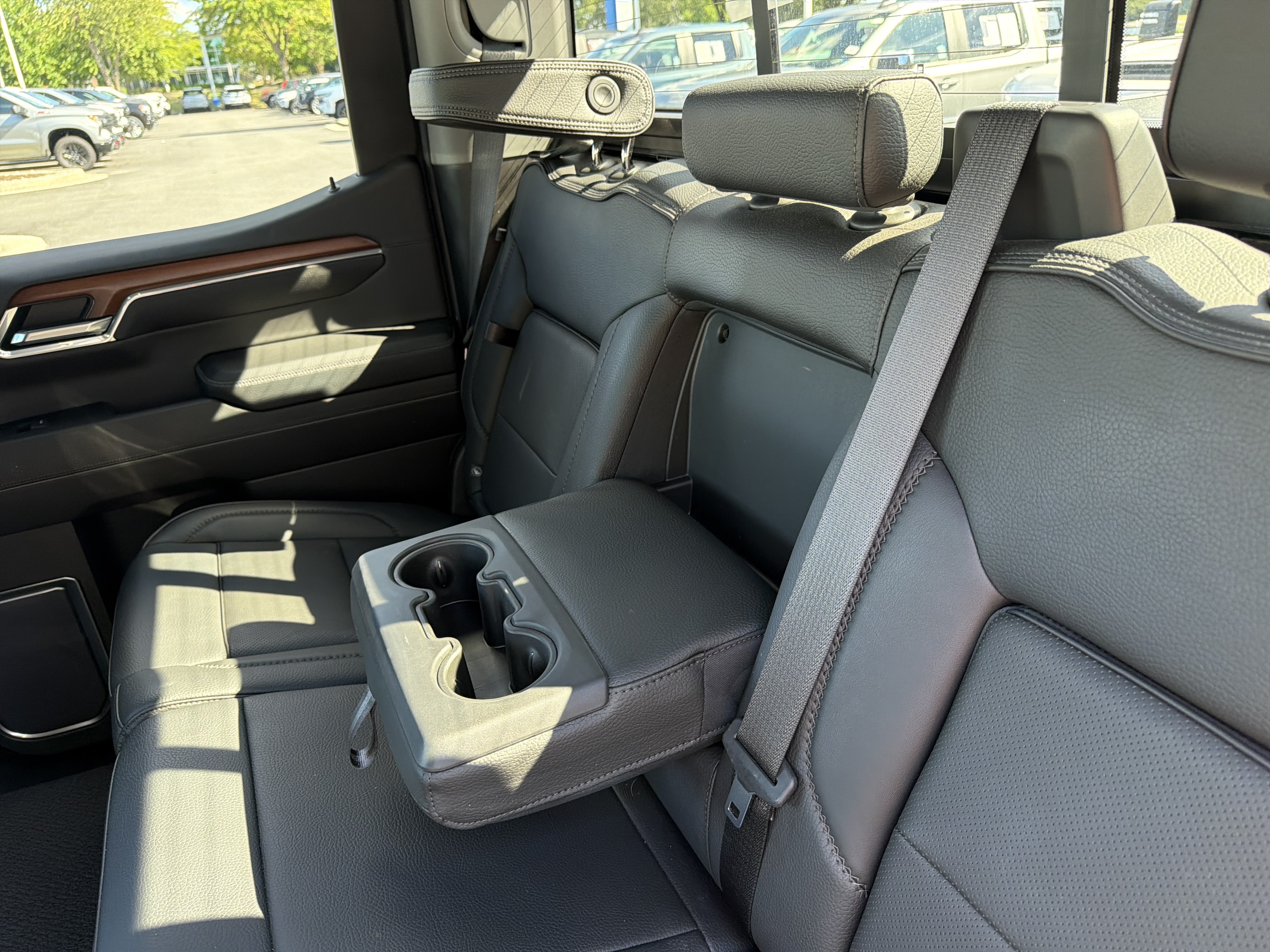 Used 2022 GMC Sierra 1500 Denali AWD/4WD image 33