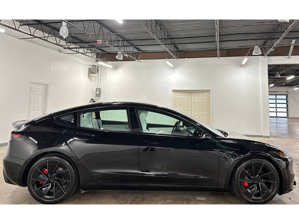 Used 2026 Tesla Model 3 Performance AWD/4WD image 9