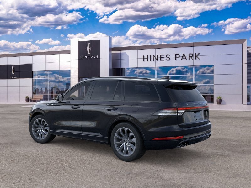 New 2026 Lincoln Aviator AWD image 4