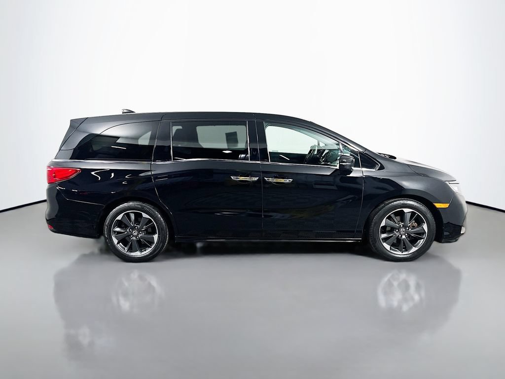 Used 2023 Honda Odyssey Elite image 4