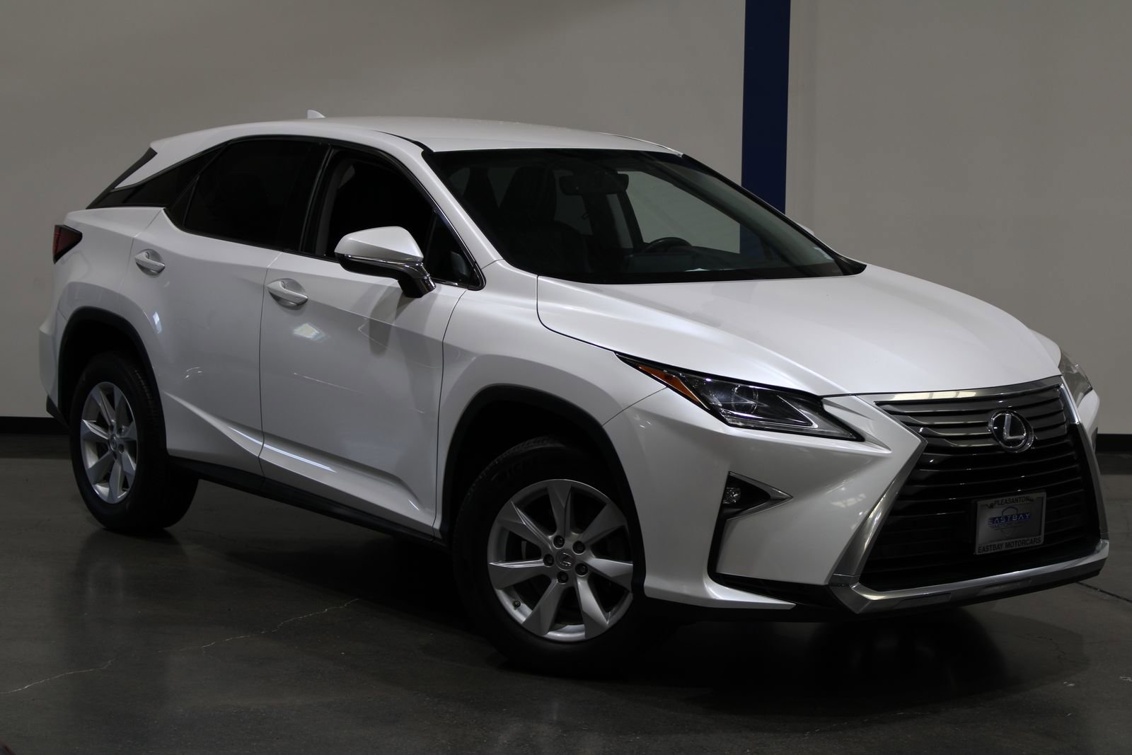 Used 2016 Lexus RX 350 AWD w/ Accessory Package image 3