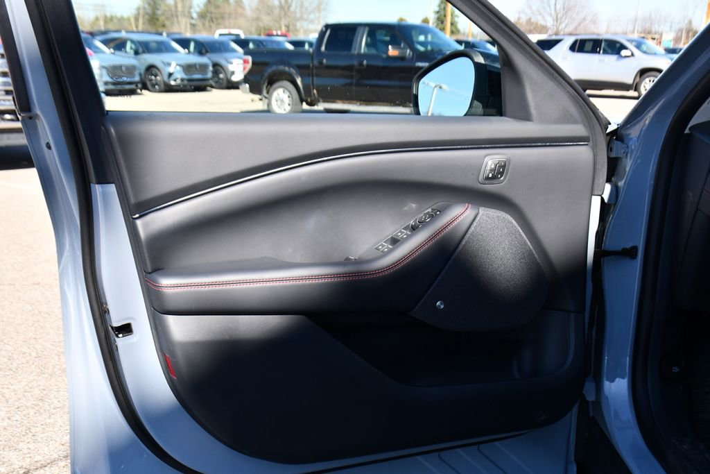 Used 2025 Ford Mustang Mach-E Premium w/ Sport Appearance Package image 22