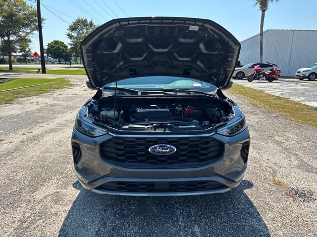 Certified 2023 Ford Escape ST-Line w/ Tech Pack #1 FWD image 20
