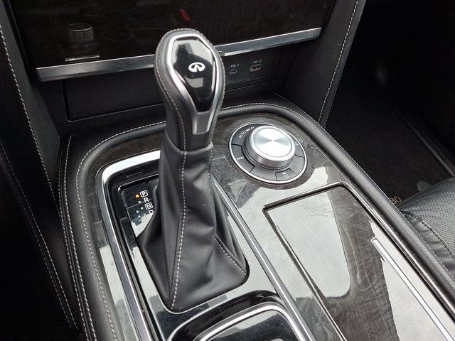 Used 2024 INFINITI QX80 Luxe AWD/4WD image 19