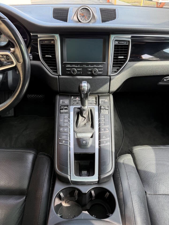 Used 2016 Porsche Macan S AWD/4WD image 11