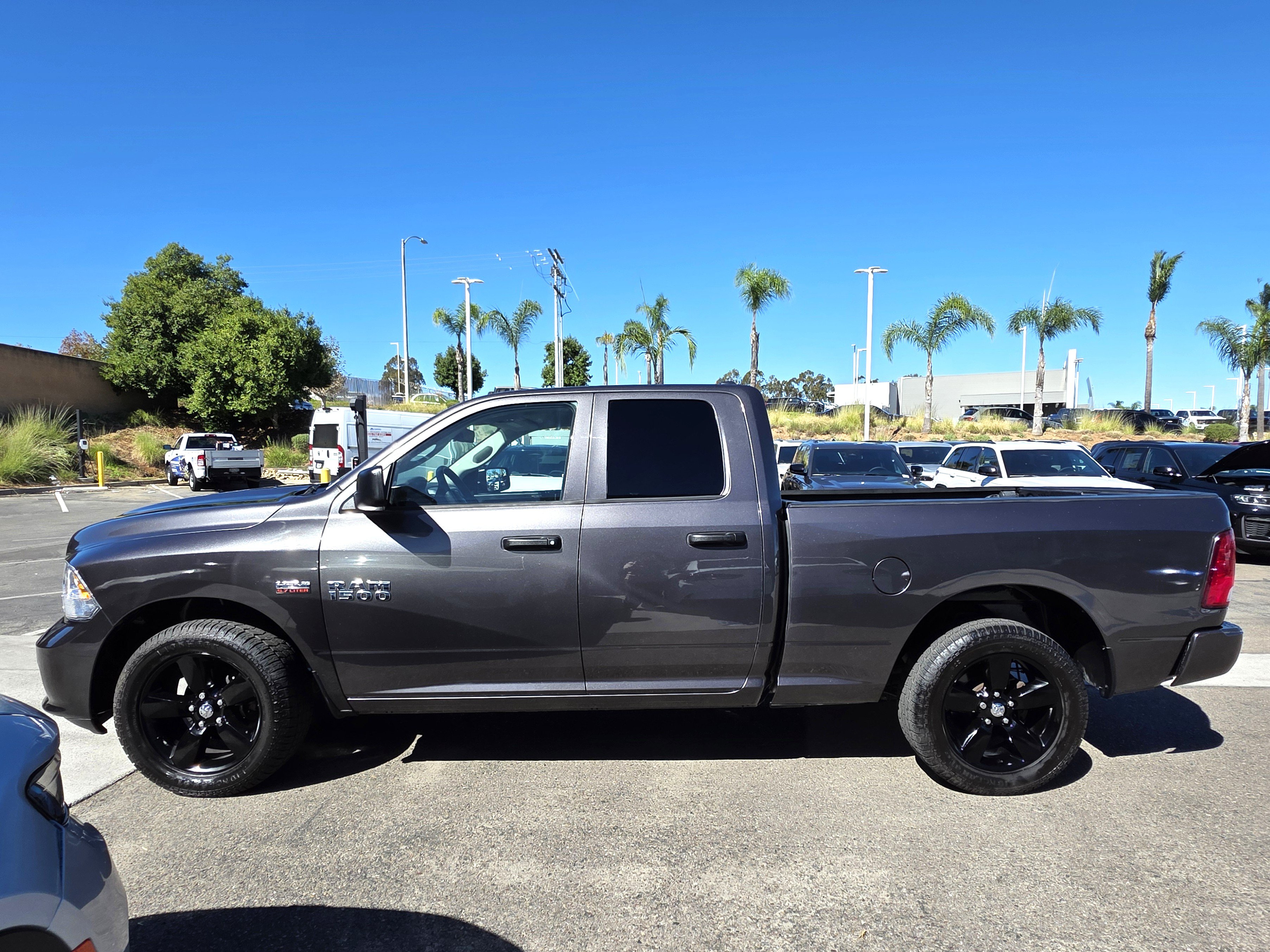 Used 2016 RAM 1500 Express w/ Popular Equipment Group RWD image 2