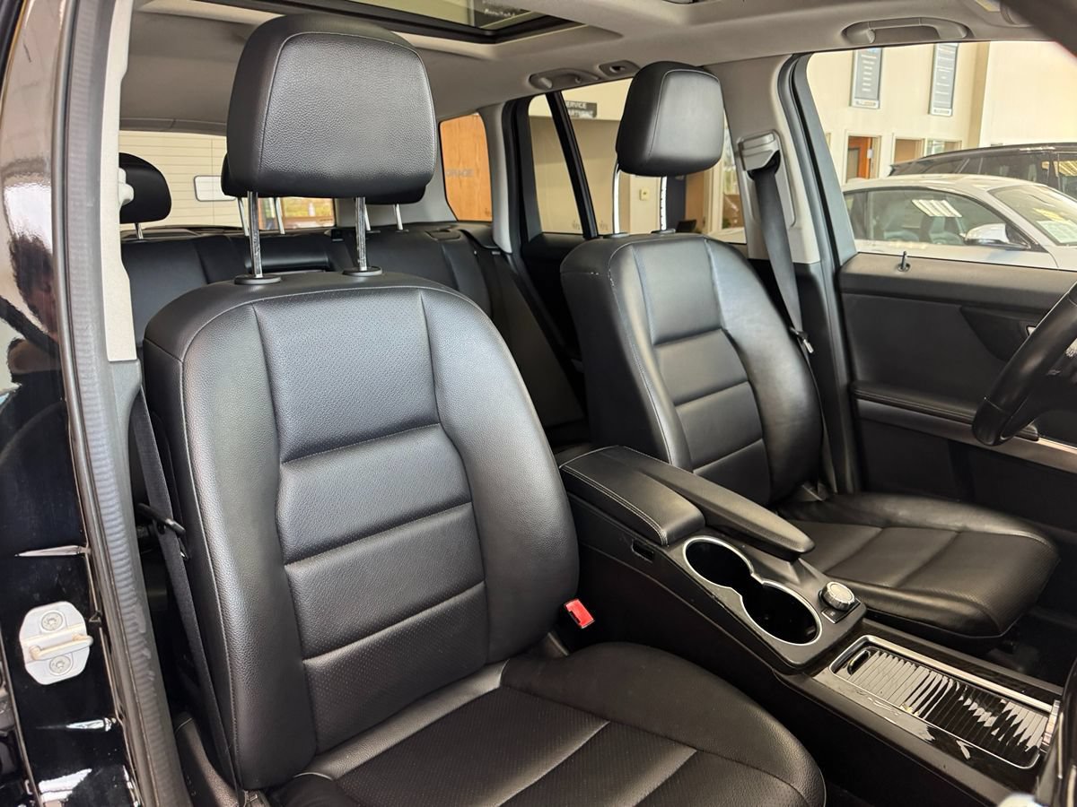 Used 2013 Mercedes-Benz GLK 350 4MATIC w/ Premium 1 Pkg image 18