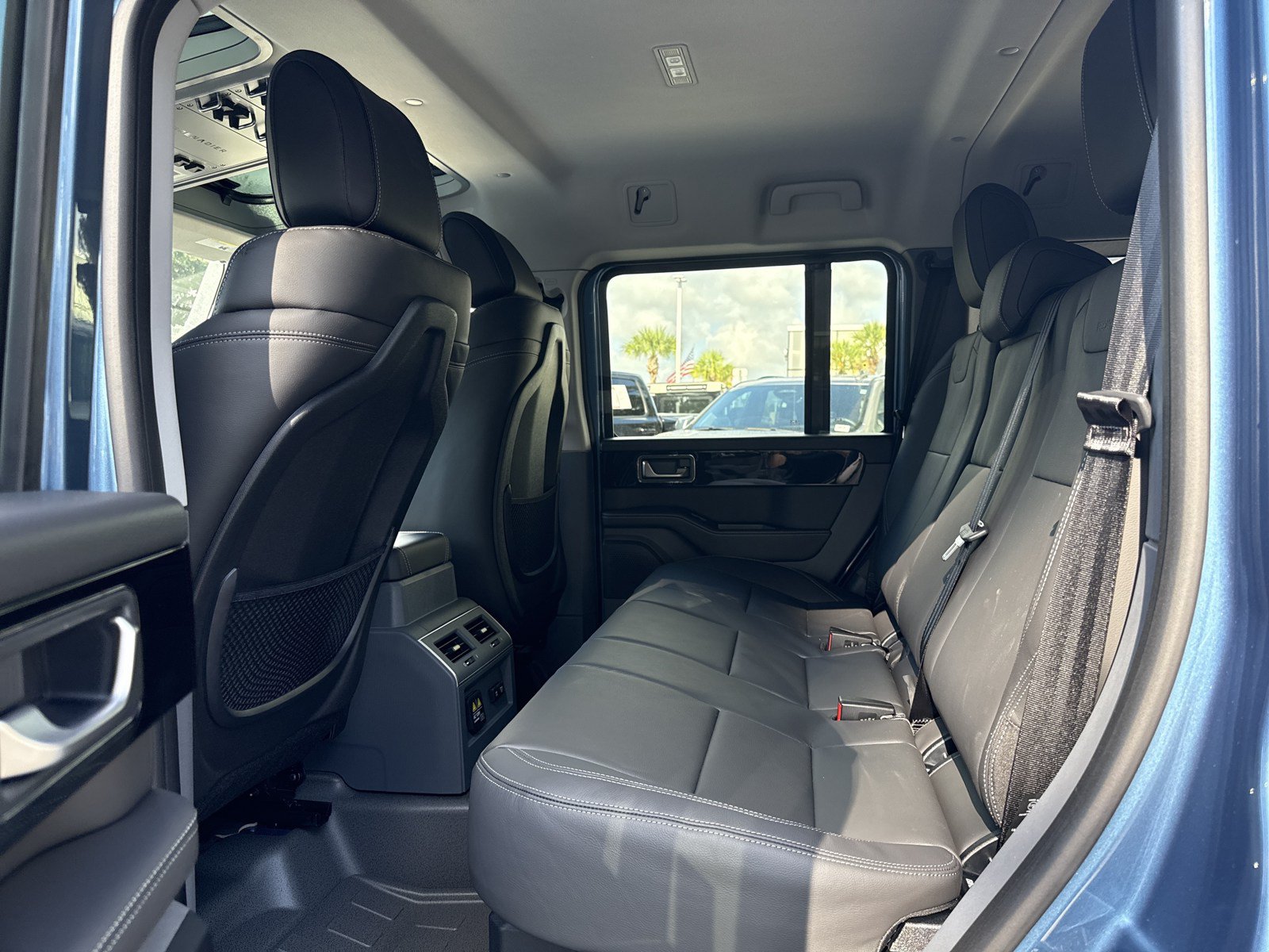 New 2026 INEOS Grenadier Station Wagon AWD/4WD image 30