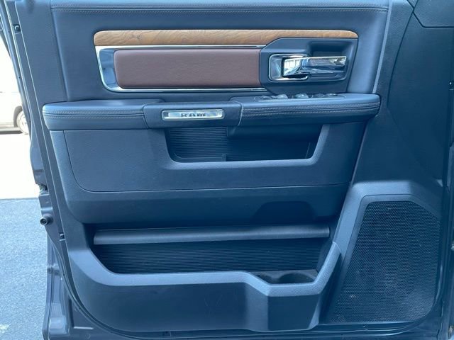 Used 2016 RAM 1500 Laramie Longhorn AWD/4WD image 9