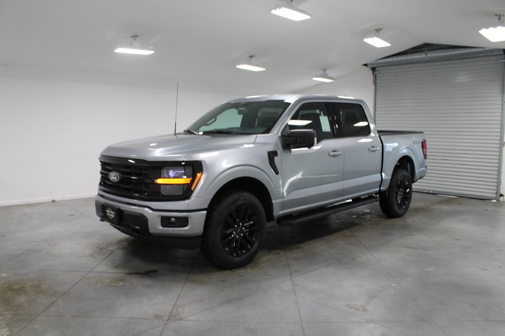 New 2026 Ford F150 XLT w/ Equipment Group 302A MID image 3