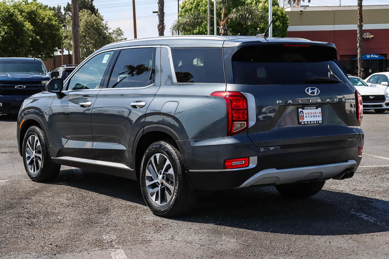 Used 2021 Hyundai Palisade SEL FWD image 8