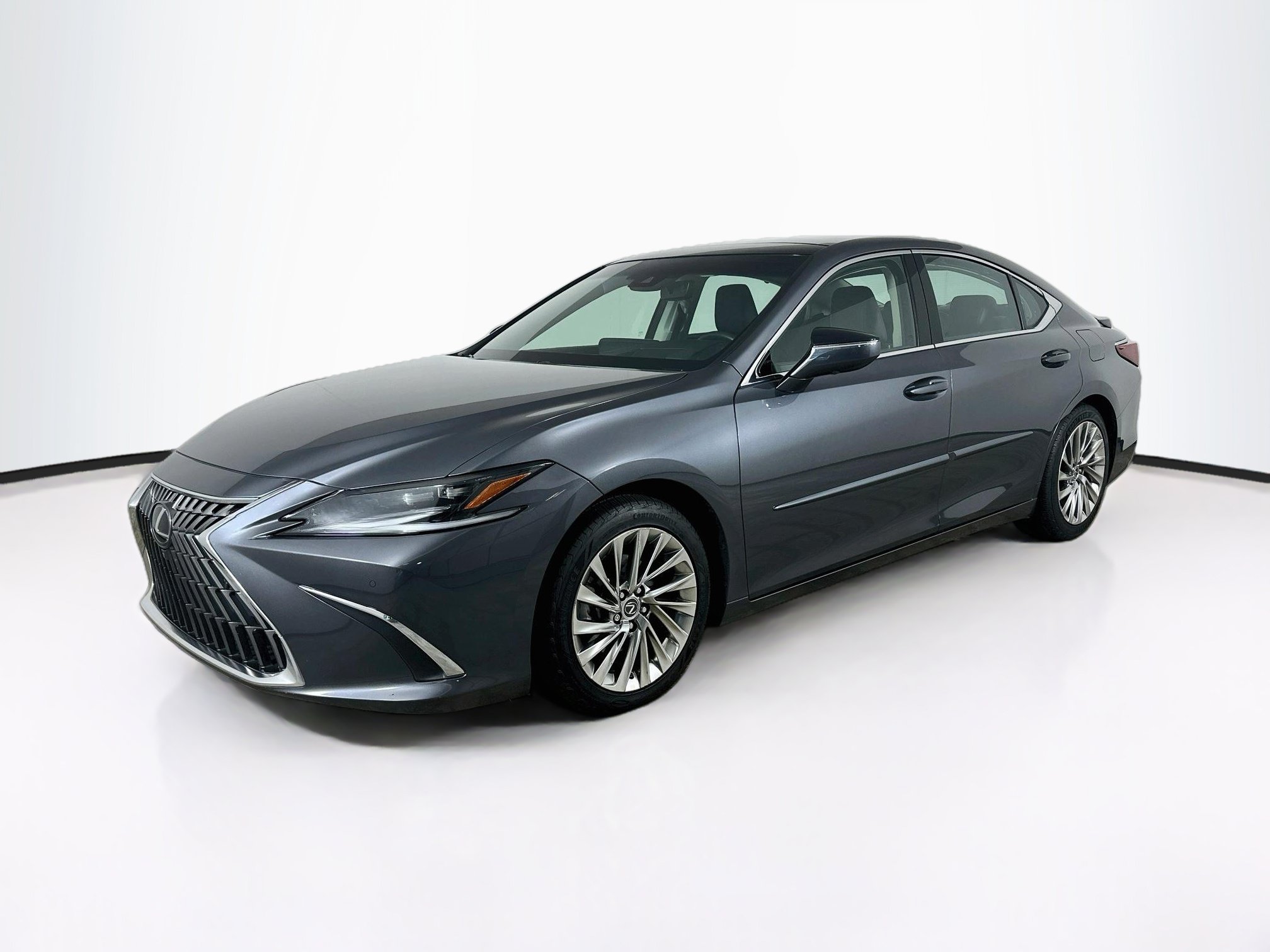 Used 2022 Lexus ES 350 Ultra Luxury w/ Accessory Package 2 FWD image 3