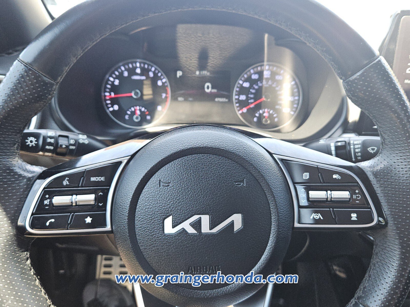 Used 2023 Kia Forte GT-Line w/ GT-Line Premium Package image 19