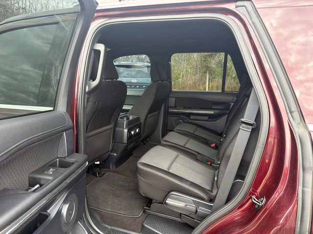 Used 2021 Ford Expedition XLT image 7