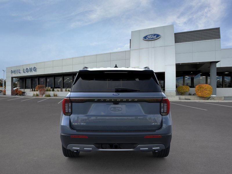 New 2025 Ford Explorer Active w/ Active Comfort Package image 5