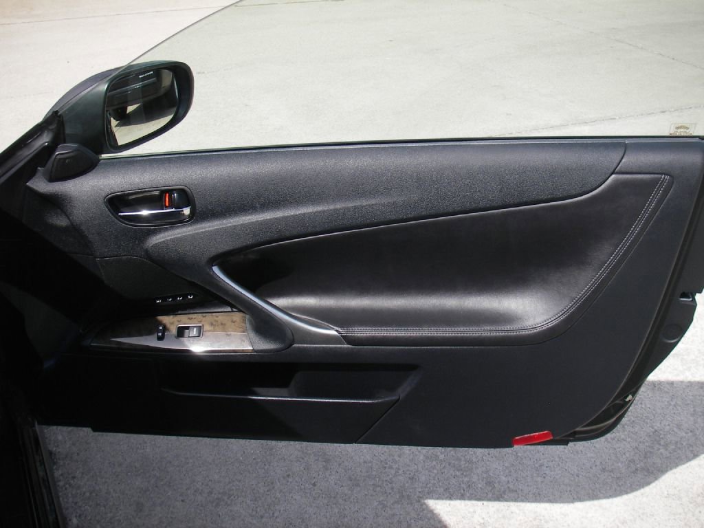 Used 2010 Lexus IS 250C image 39