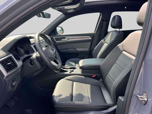 Used 2021 Volkswagen Atlas Cross Sport SE w/ Panoramic Sunroof Package AWD/4WD image 15
