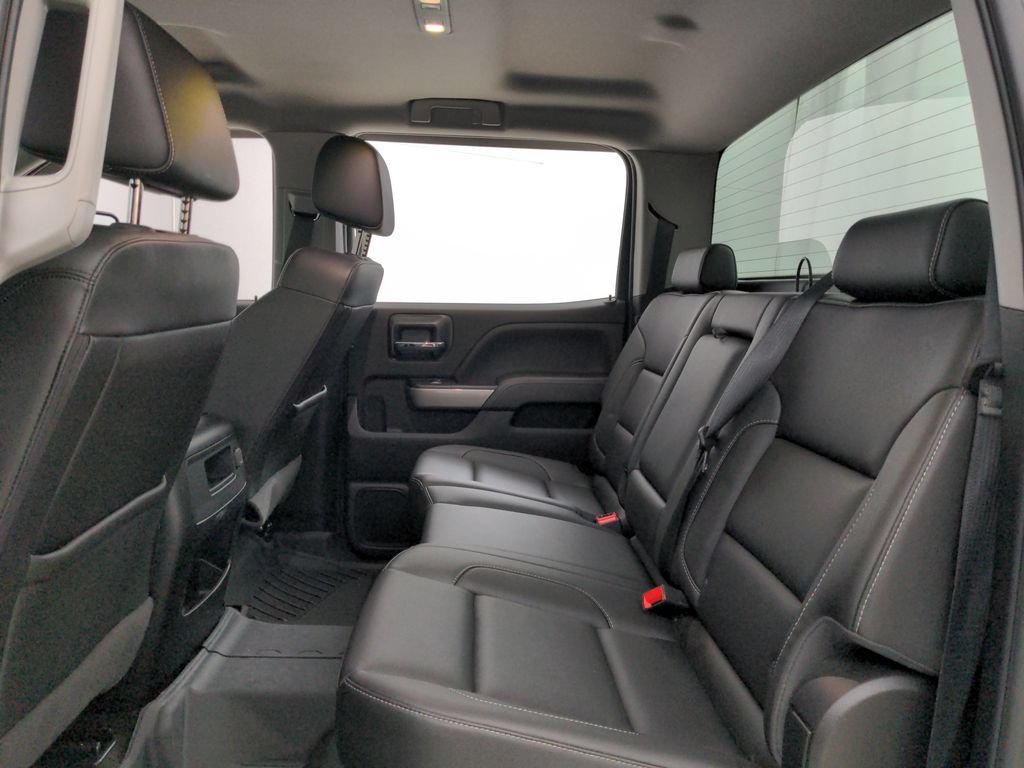 Used 2018 Chevrolet Silverado 2500 LTZ w/ Duramax Plus Package AWD/4WD image 28