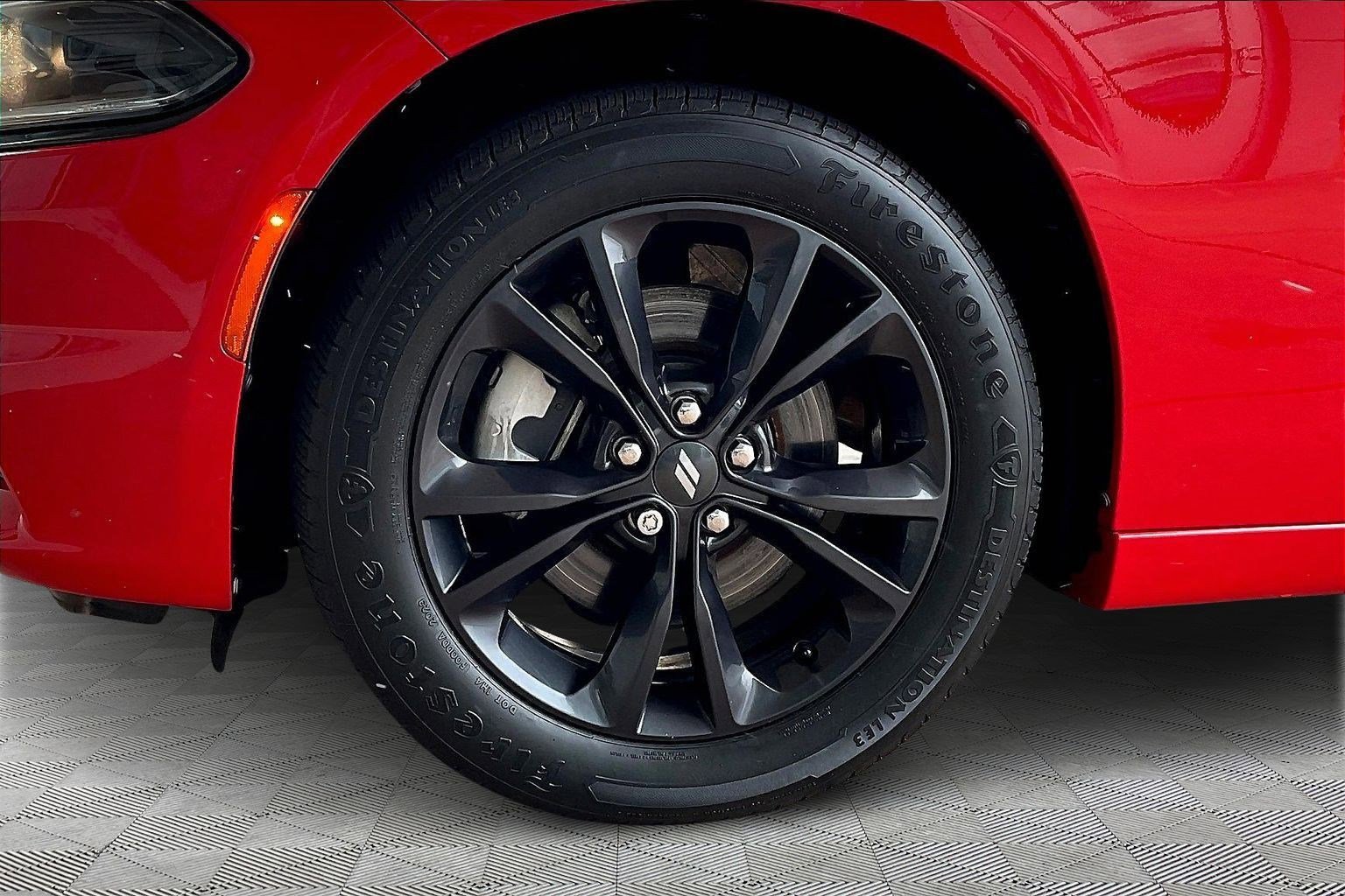 Used 2021 Dodge Charger SXT w/ Blacktop Package image 33