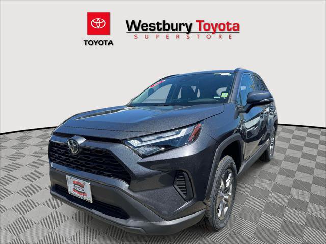 Certified 2025 Toyota RAV4 XLE AWD/4WD image 3