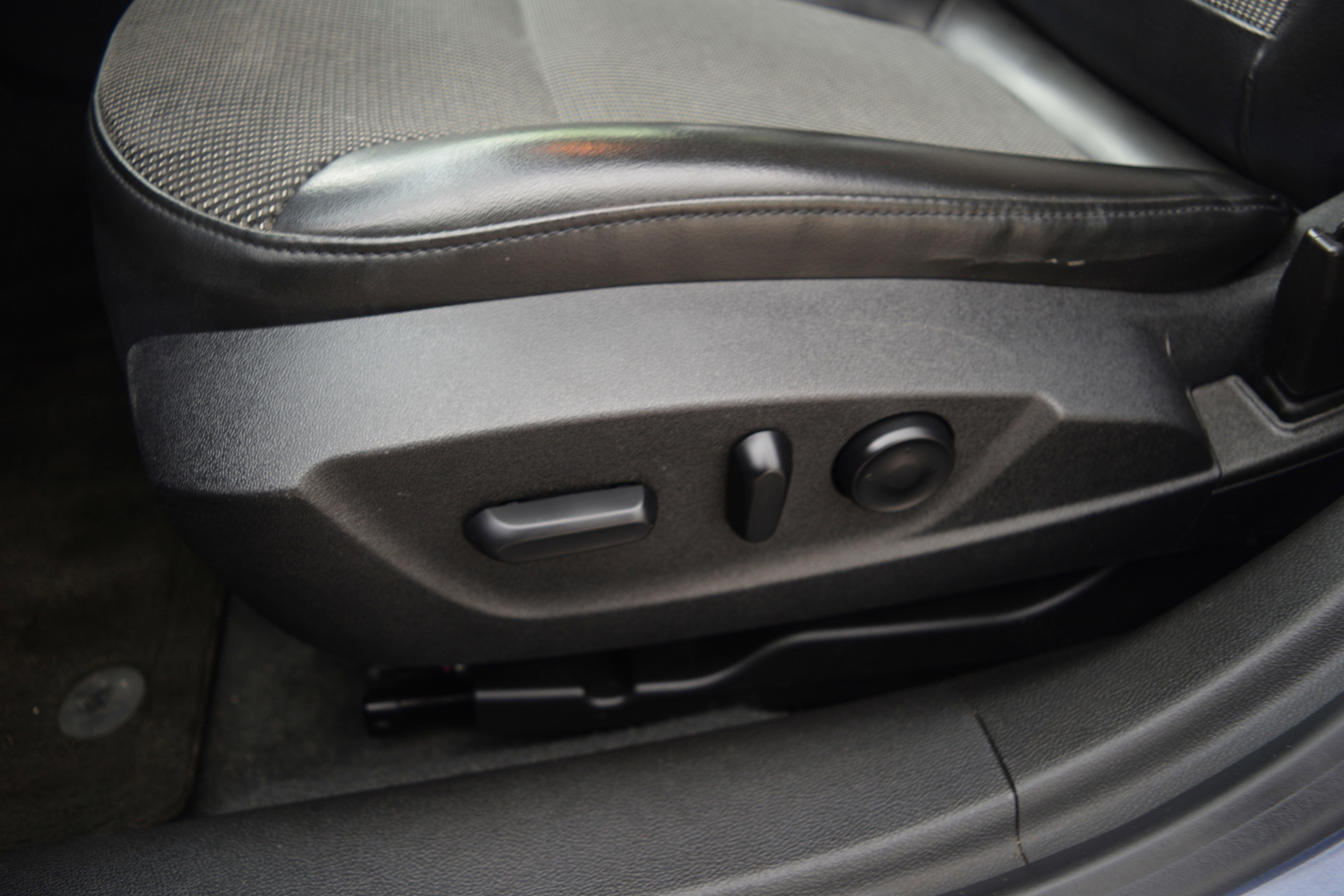 Used 2013 Chevrolet Malibu LT w/ Power Convenience Package FWD image 19