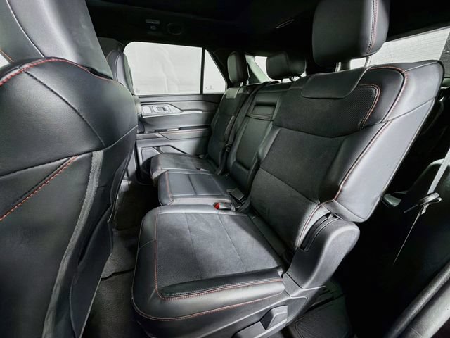 Used 2025 Ford Explorer ST AWD/4WD image 27