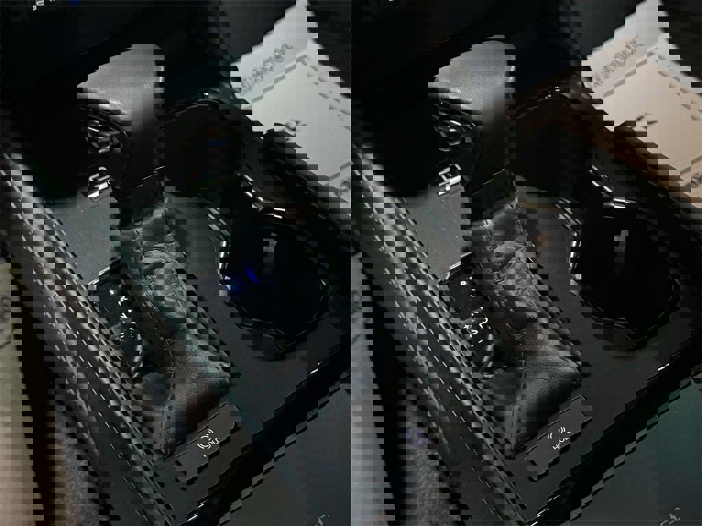 Used 2023 Lexus ES 350 w/ Premium Package image 29