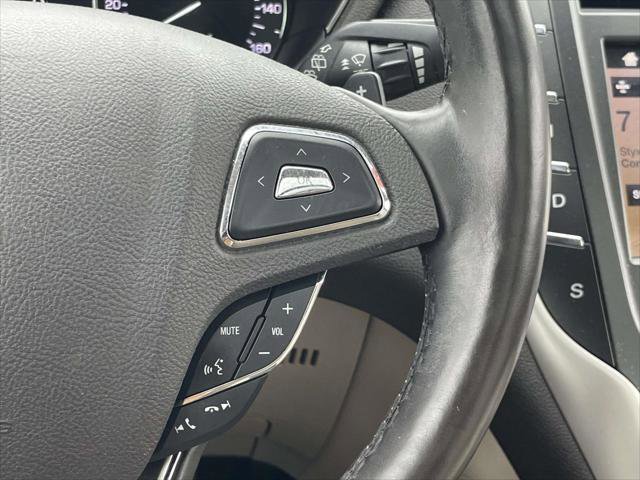 Used 2019 Lincoln MKC Select w/ Select Plus Package image 23