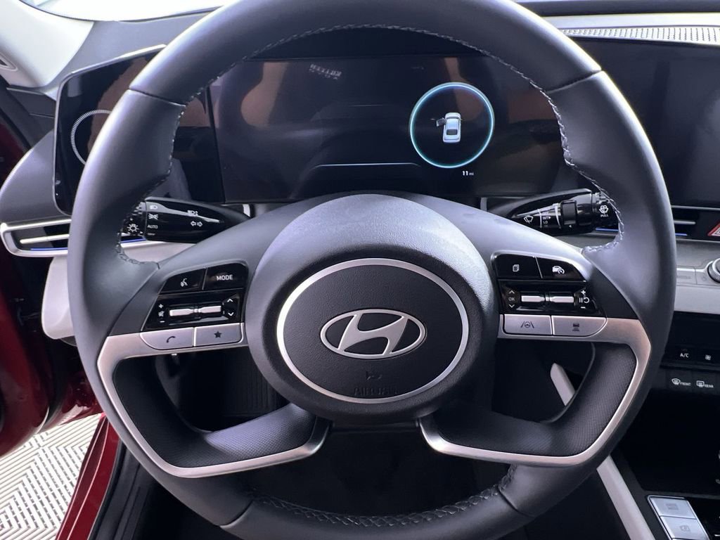 New 2025 Hyundai Elantra Limited image 15