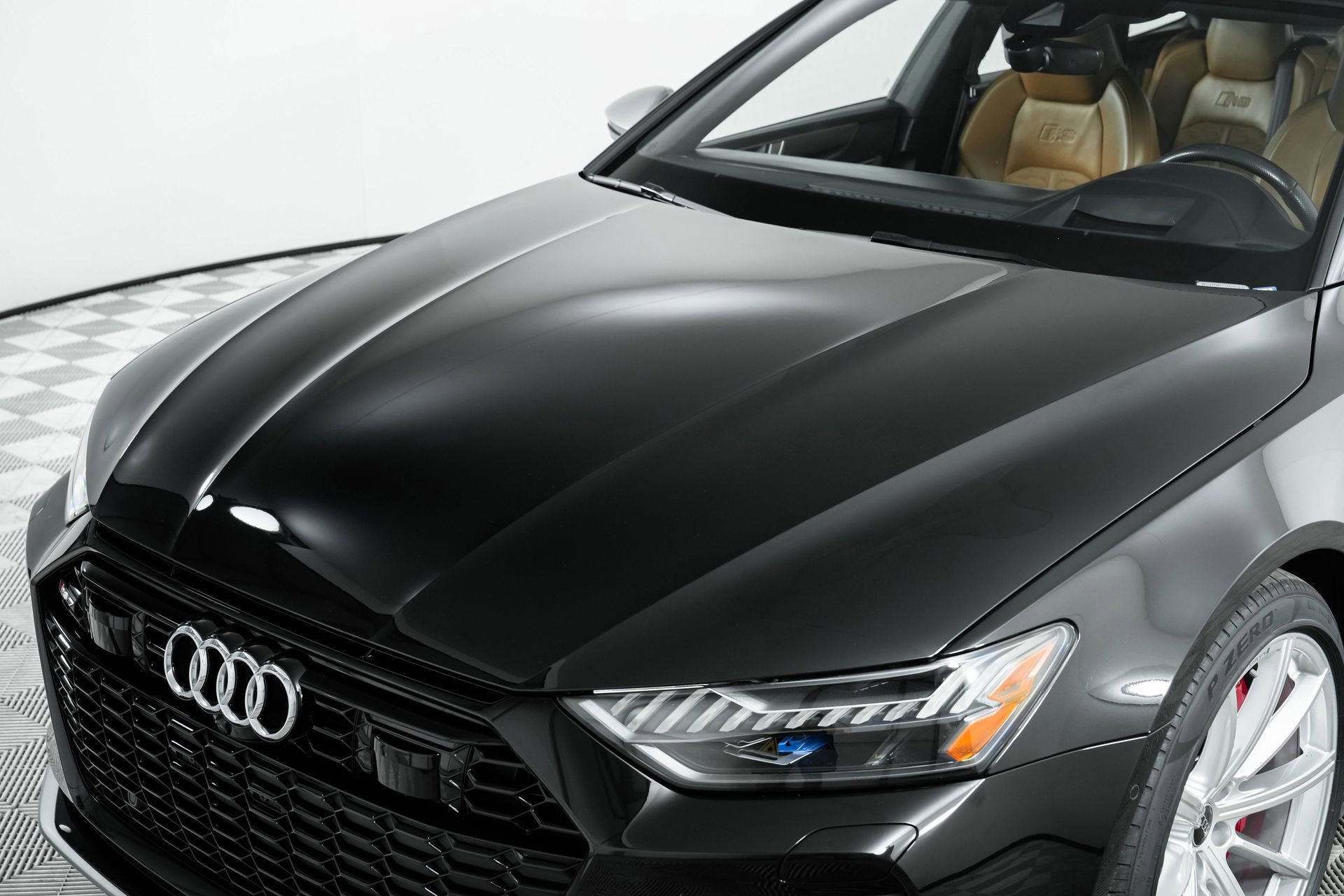 Certified 2025 Audi RS 7 performance Sportback image 40