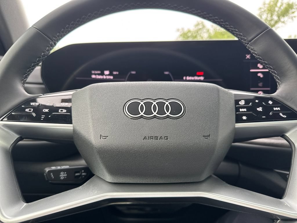 Used 2025 Audi Q5 Premium w/ Premium Plus AWD/4WD image 31