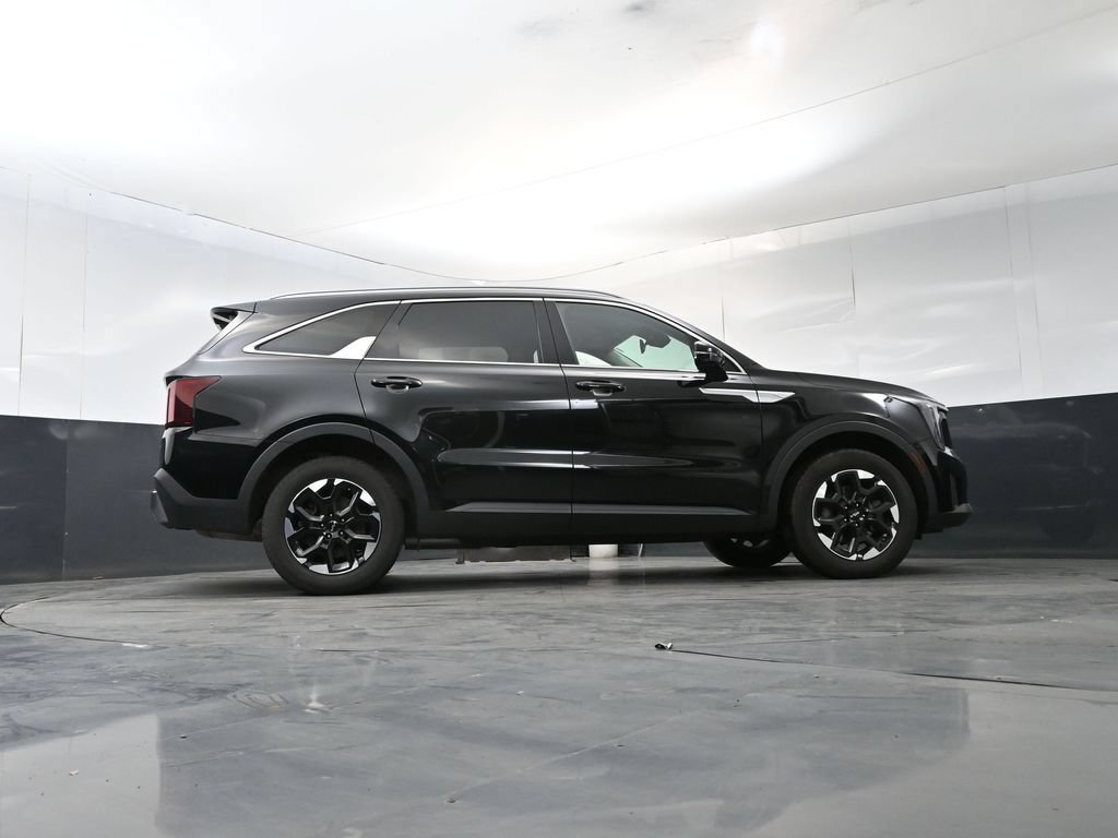 Certified 2024 Kia Sorento S AWD/4WD image 24
