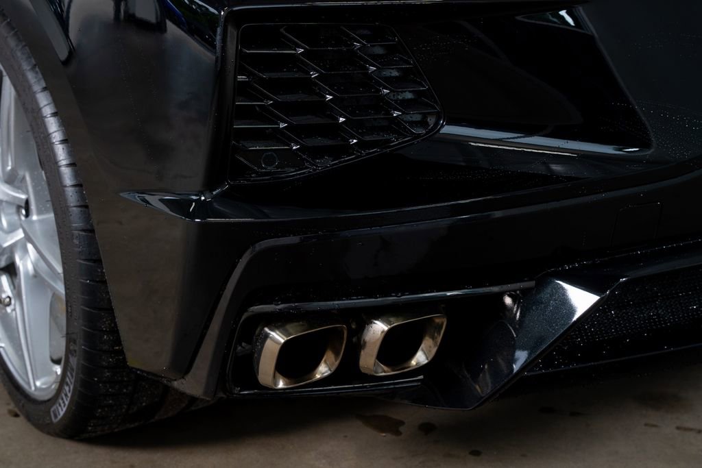 Used 2023 Chevrolet Corvette Stingray Premium Conv w/ Z51 Performance Package RWD image 23