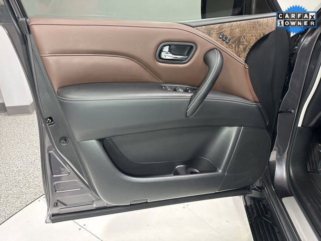 Used 2024 INFINITI QX80 Premium Select w/ Cargo Package image 11