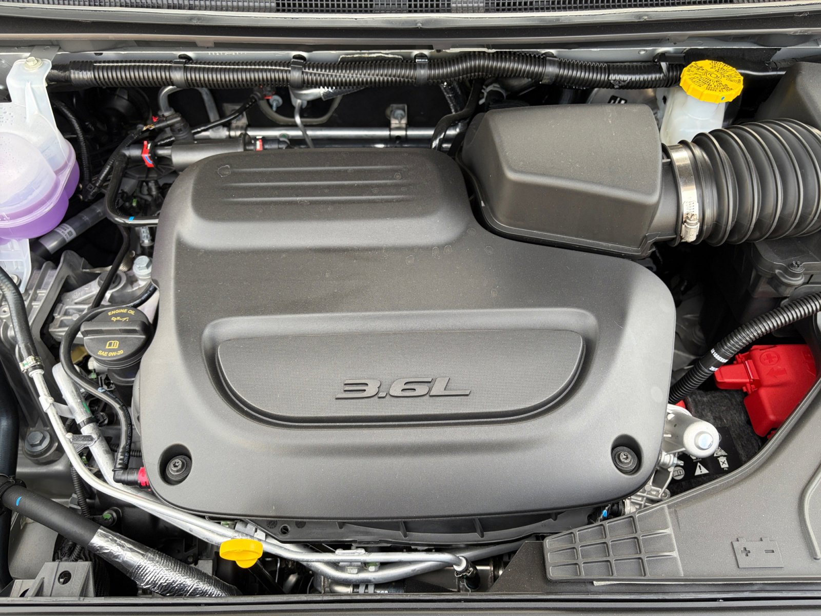 New 2026 Chrysler Pacifica Select AWD/4WD image 28