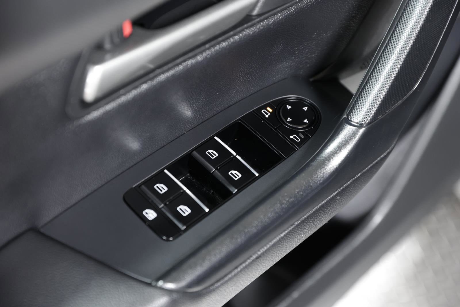 Used 2024 MAZDA CX-50 AWD 2.5 S w/ Preferred Package image 24